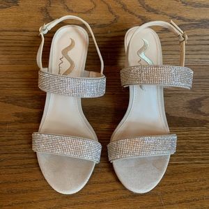 nina senta sandal